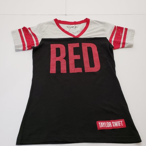 taylor swift red tour t shirt